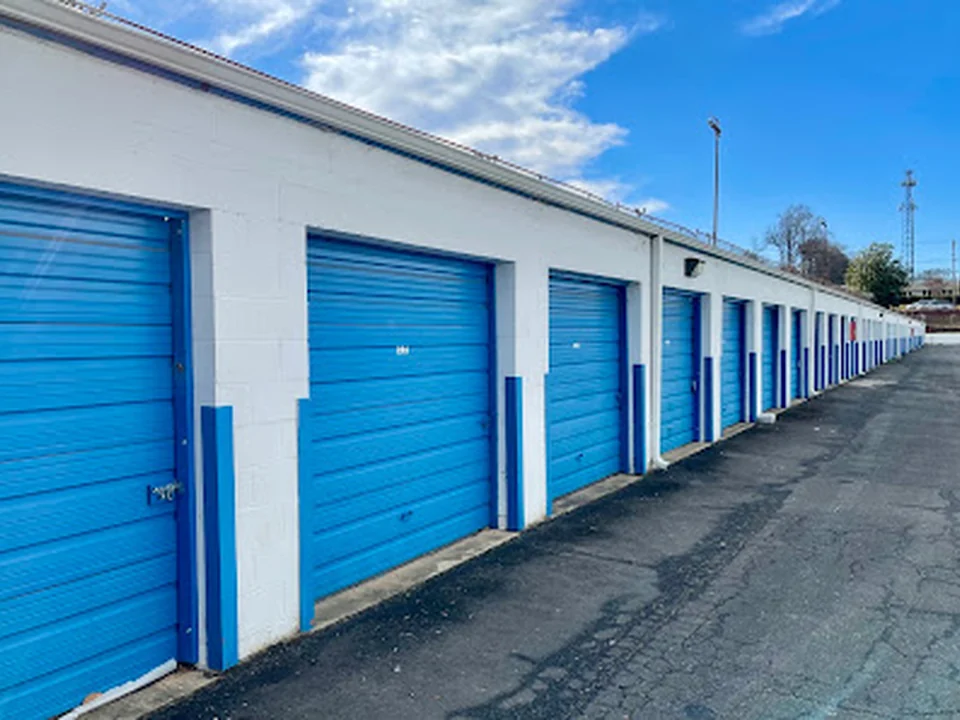 The Mini Storage Center