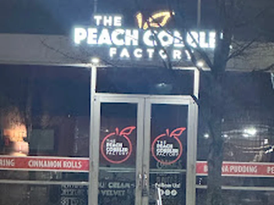 The Peach Cobbler Factory (Midtown)
