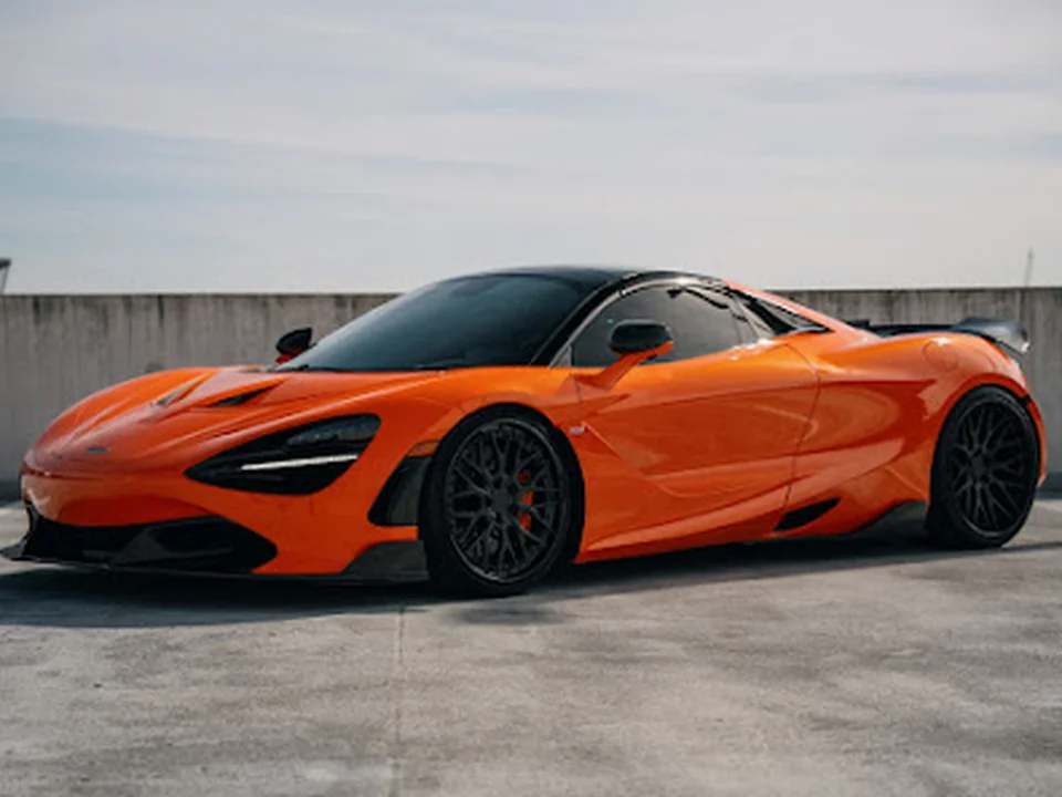 Valor Motor Club