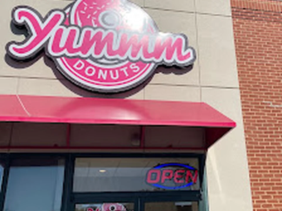 Yummm Donuts