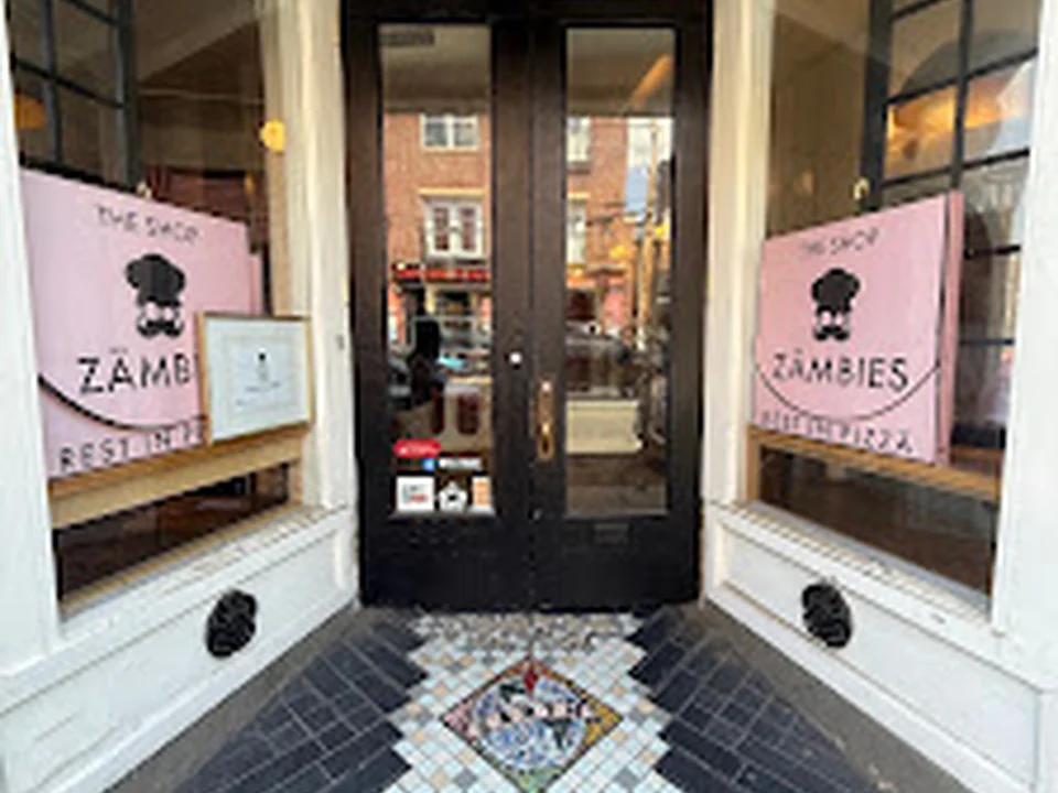 Zämbies Pizza