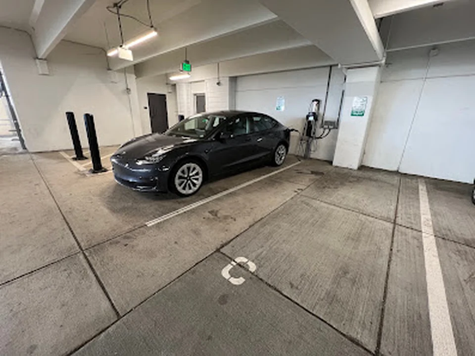 ChargePoint Charging Station, Charlotte